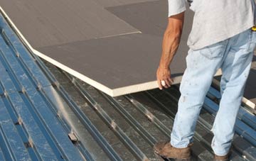 benefits of insulating Colpy flat roofing